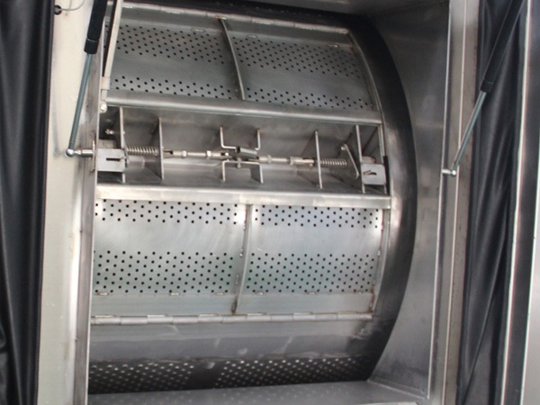 設(shè)備采用了觸摸屏電腦控制器，控制系統(tǒng)功能強(qiáng)勁，靈活專業(yè)，自檢功能完善